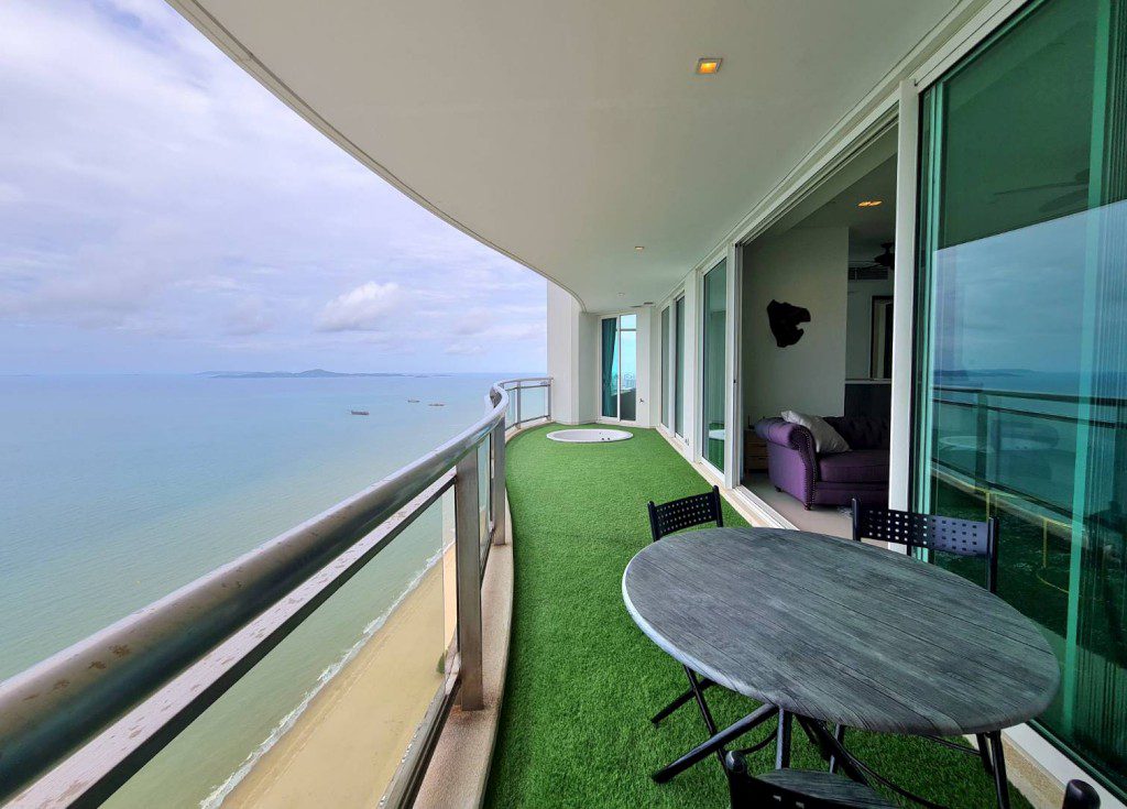 Reflection Jomtien Beach Pattaya 3br 217sqm 3