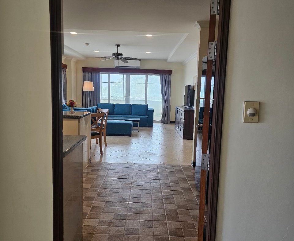 The Royal Residence1 1br 117sqm 16