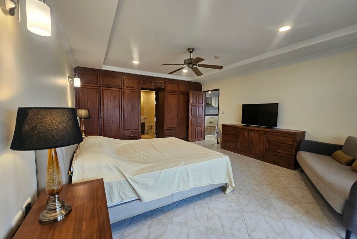 The Royal Residence1 1br 117sqm 12