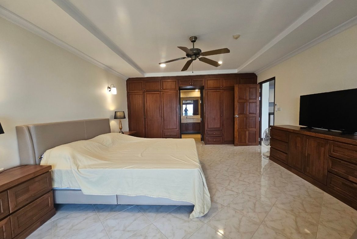 The Royal Residence1 1br 117sqm 13