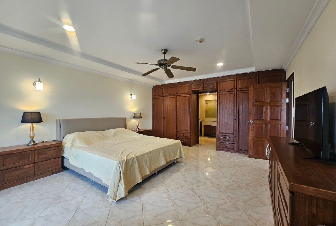 The Royal Residence1 1br 117sqm 14