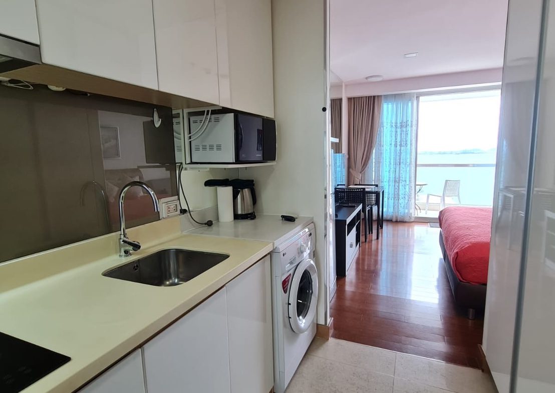 The Palm Wongamat Beach br 33sqm 6