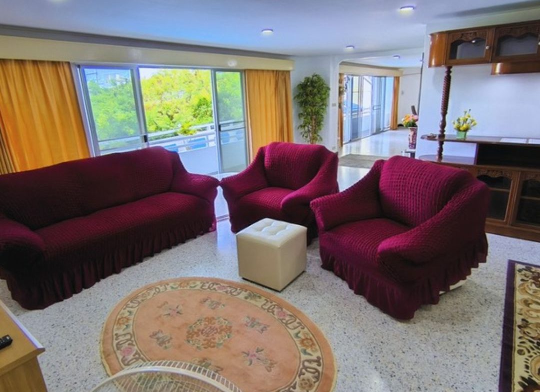 Sompong Condo 2br 191