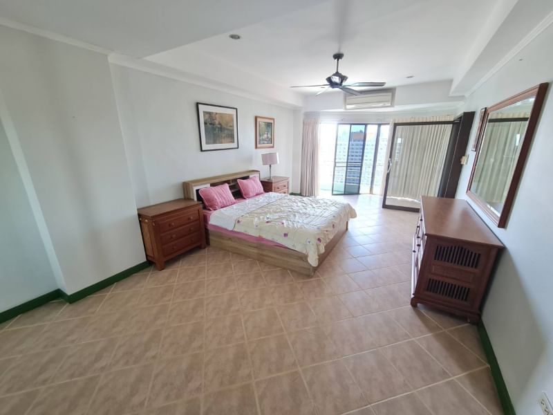 View Talay Condo 2 3br 278sqm 14