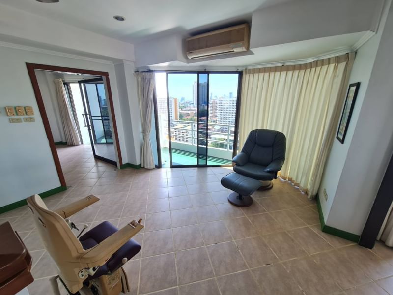 View Talay Condo 2 3br 278sqm 15