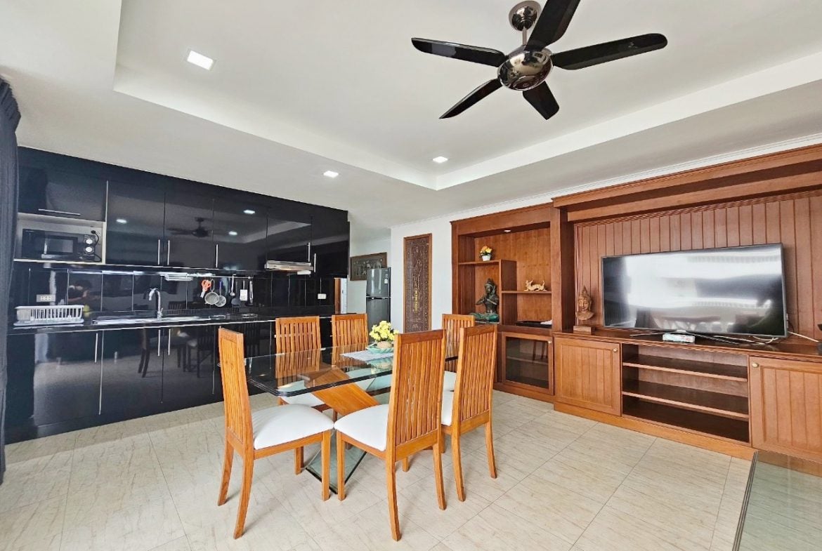 Jomtien Complex Condotel 2br 122sqm 5