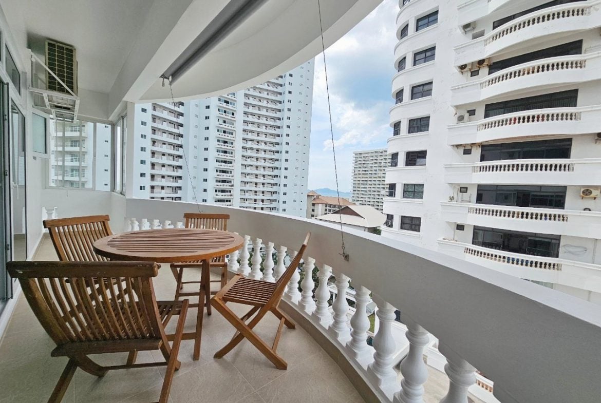 Jomtien Complex Condotel 2br 122sqm 18