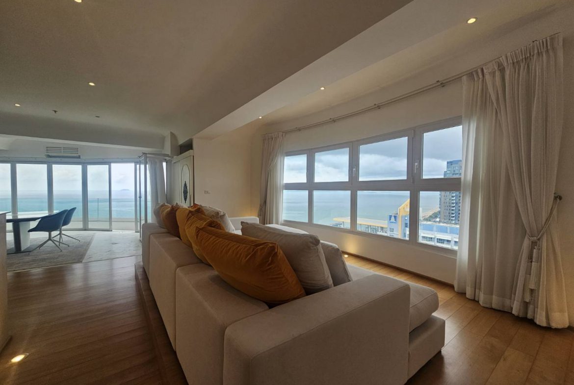 Metro Jomtien Condotel 2br 199sqm 11