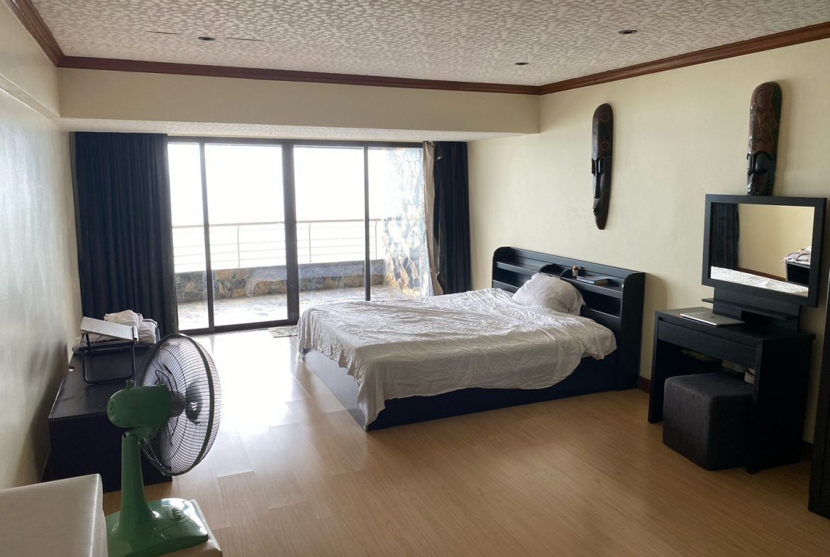 Metro Jomtien Condotel 2br 147sqm 4