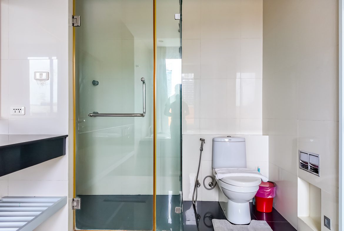 La Royale Beach 2br 148sqm 12