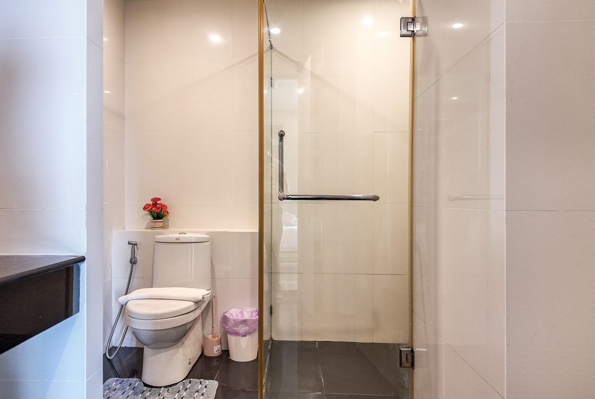 La Royale Beach 2br 148sqm 15