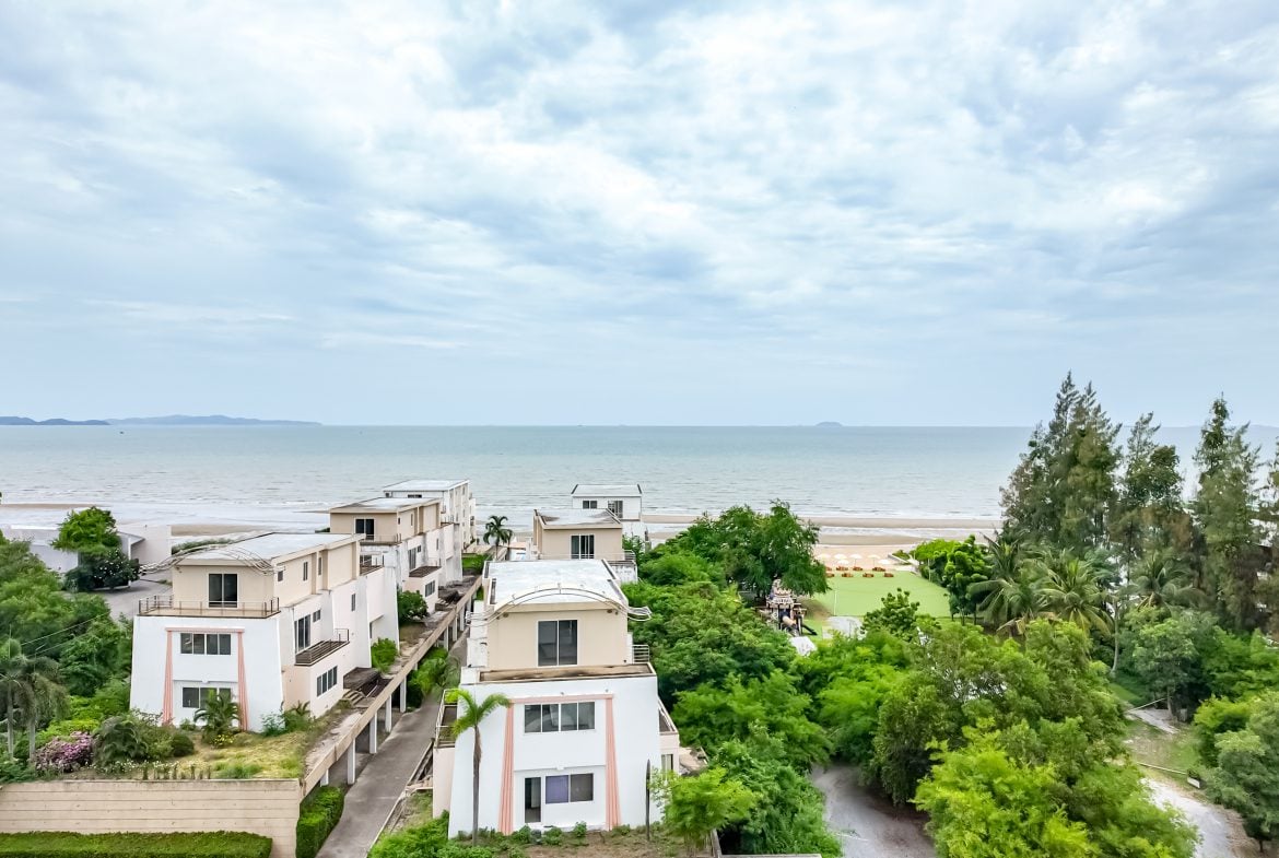 La Royale Beach 2br 148sqm 19