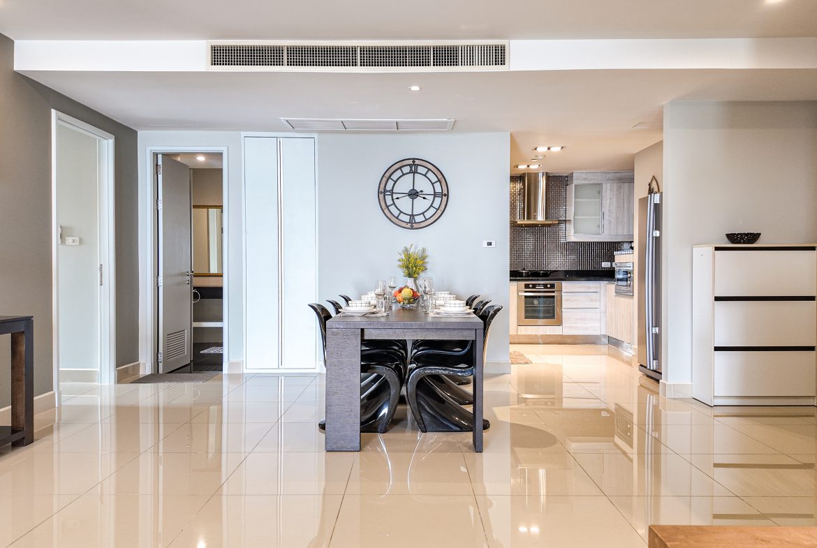 La Royale Beach 2br 148sqm 5