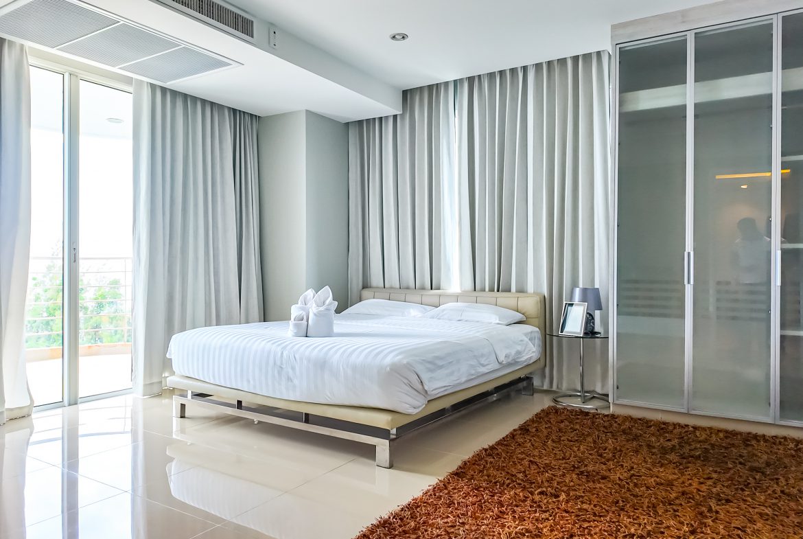 La Royale Beach 2br 148sqm 8