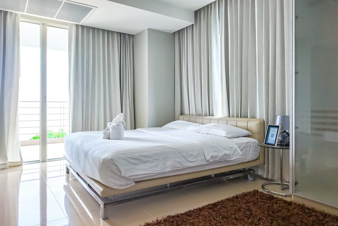 La Royale Beach 2br 148sqm 9