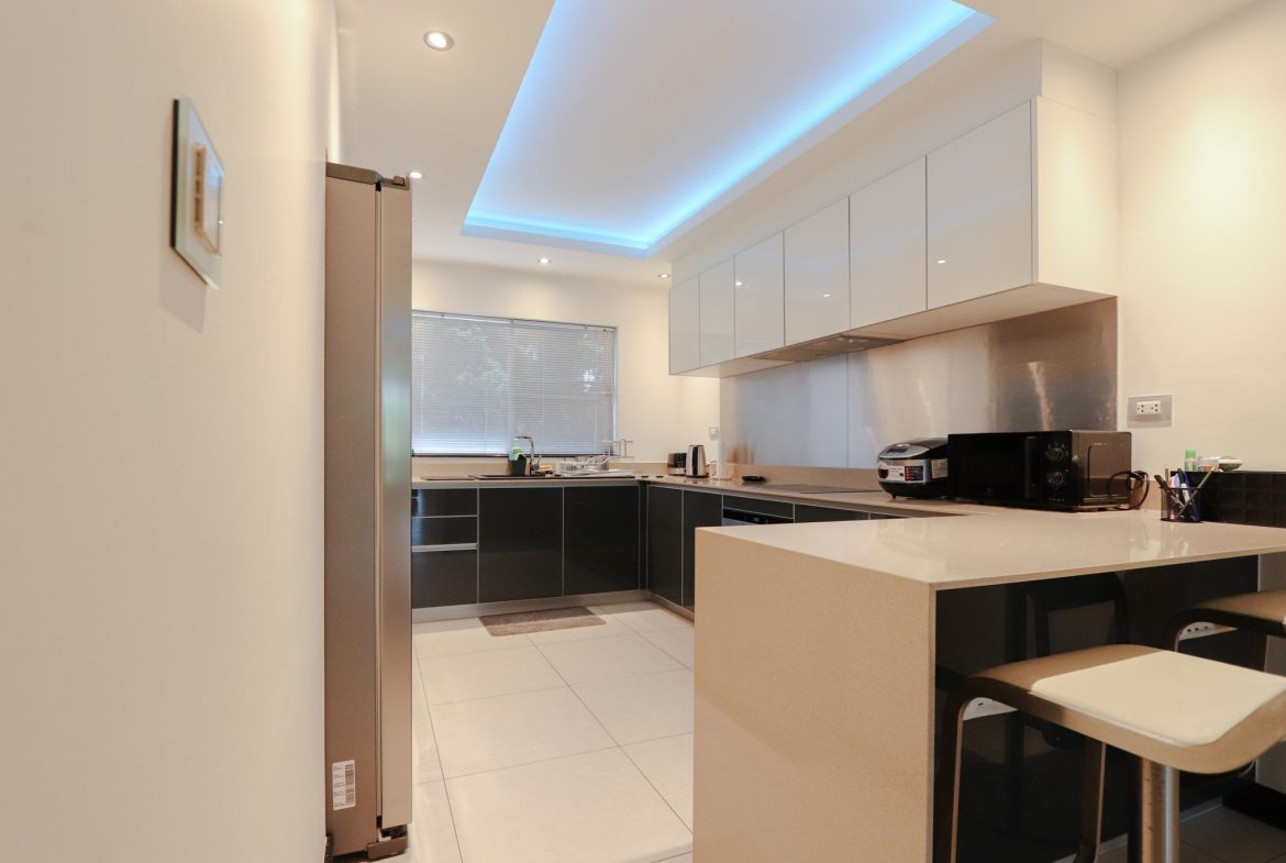 Jomtien Yacht Club 1 3br 160sqm 14