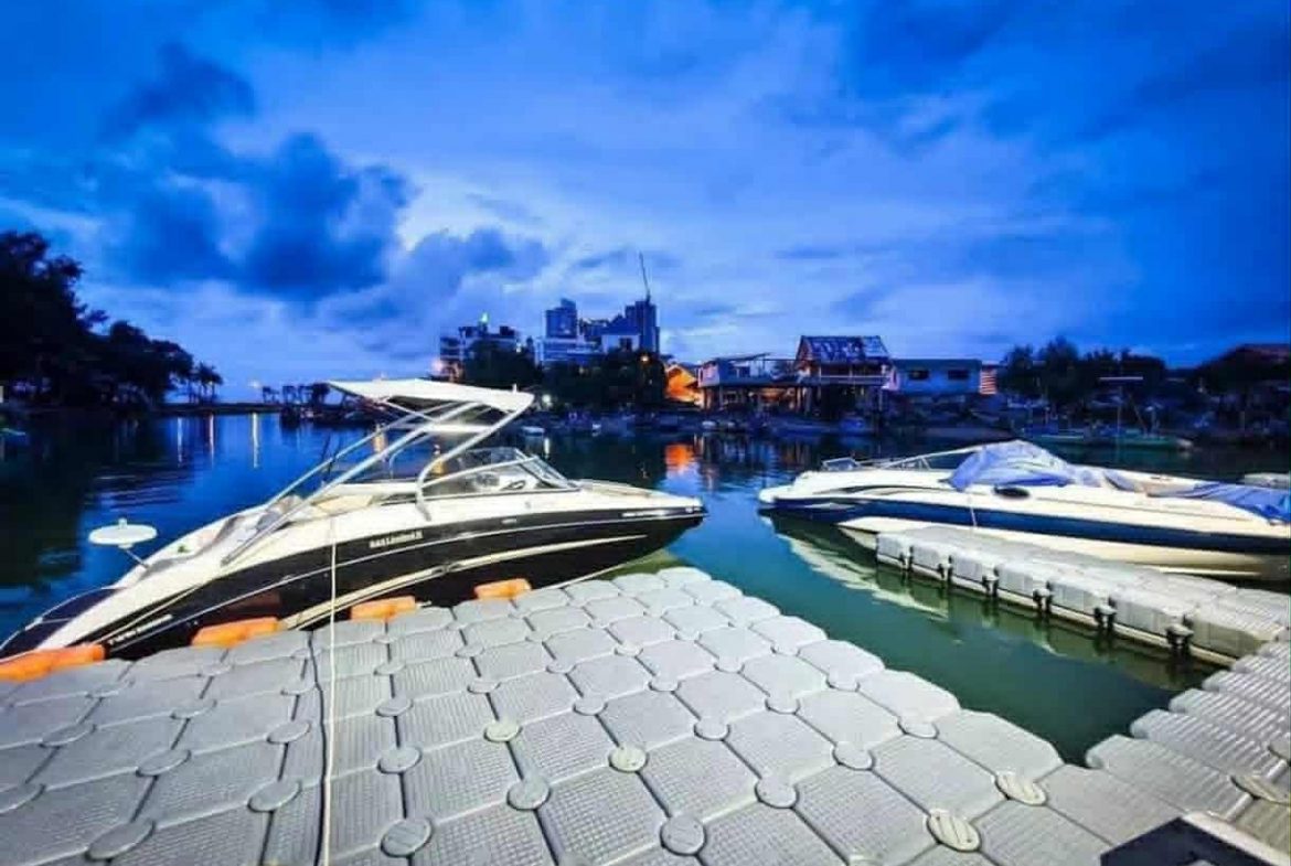 Whale Marina Condo 1br 47