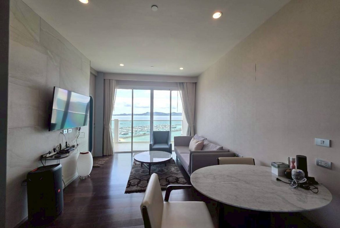 Movenpick Residence 1br 90