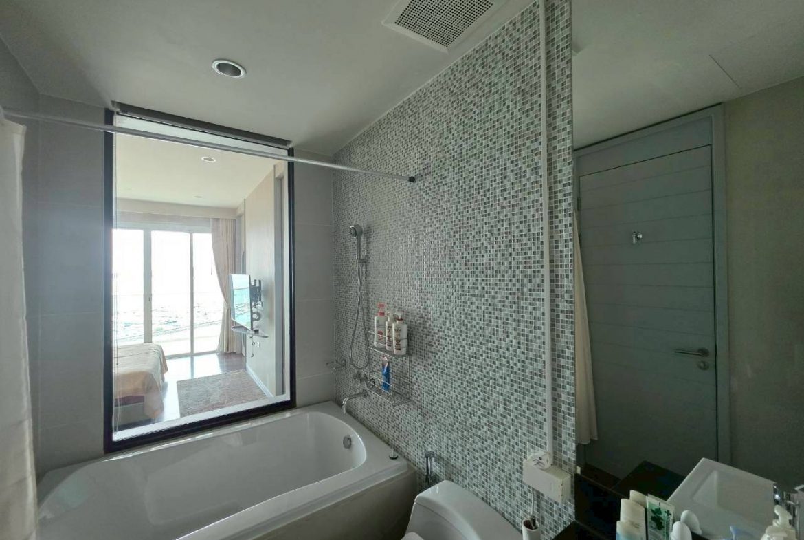 Movenpick Residence 1br 90