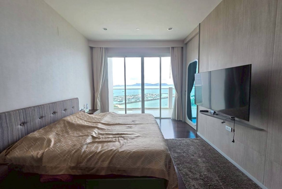 Movenpick Residence 1br 90
