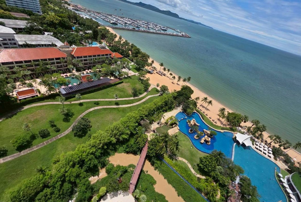 Movenpick Residence 1br 90