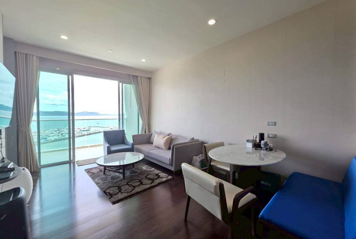Movenpick Residence 1br 90