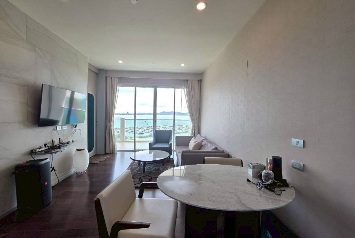 Movenpick Residence 1br 90