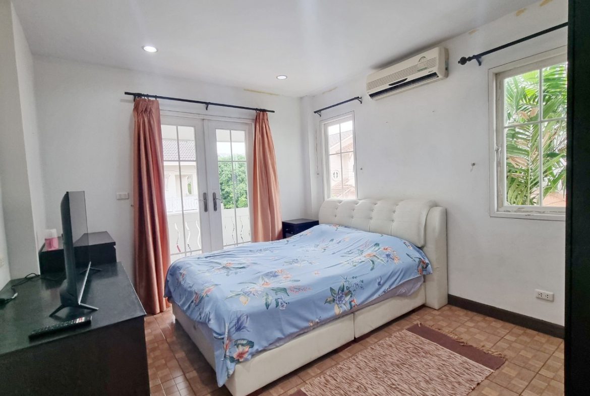 Baan Fah Rim Hadd 3br sqm 12