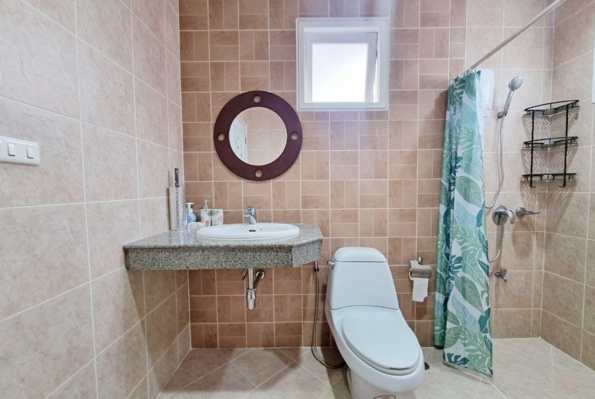 Baan Fah Rim Hadd 3br sqm 17