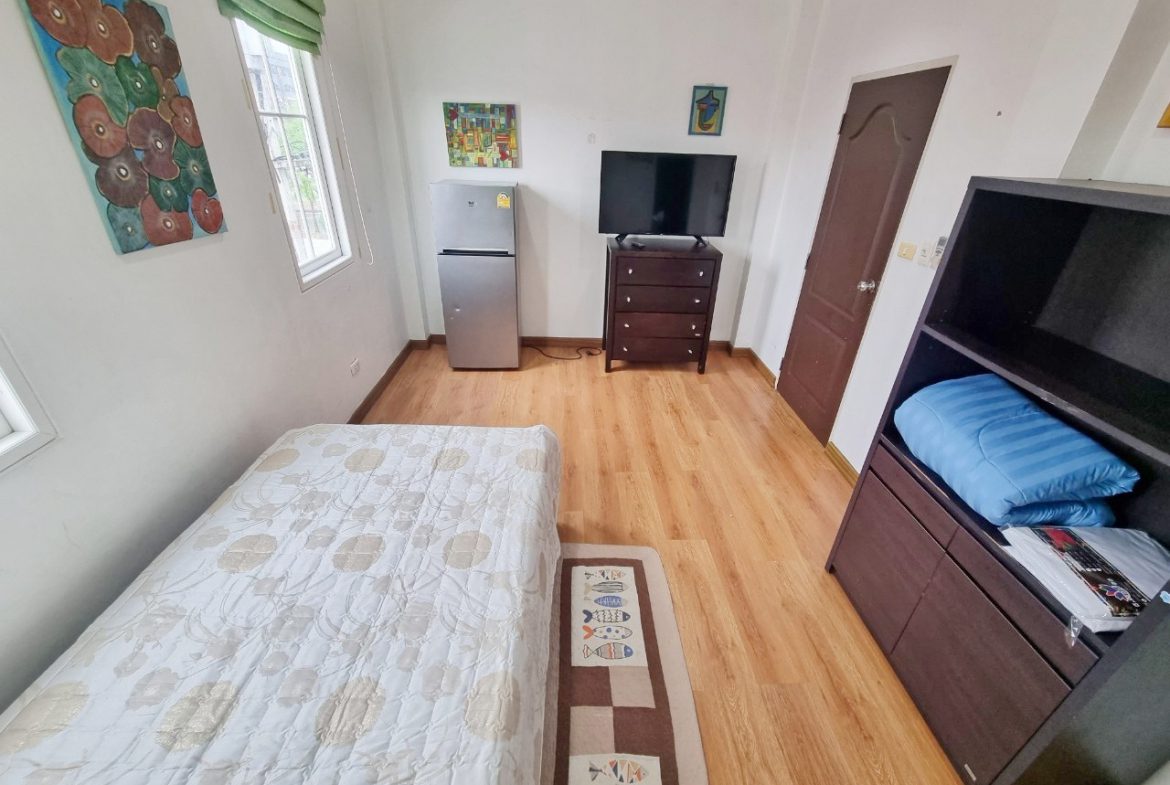 Baan Fah Rim Hadd 3br sqm 20