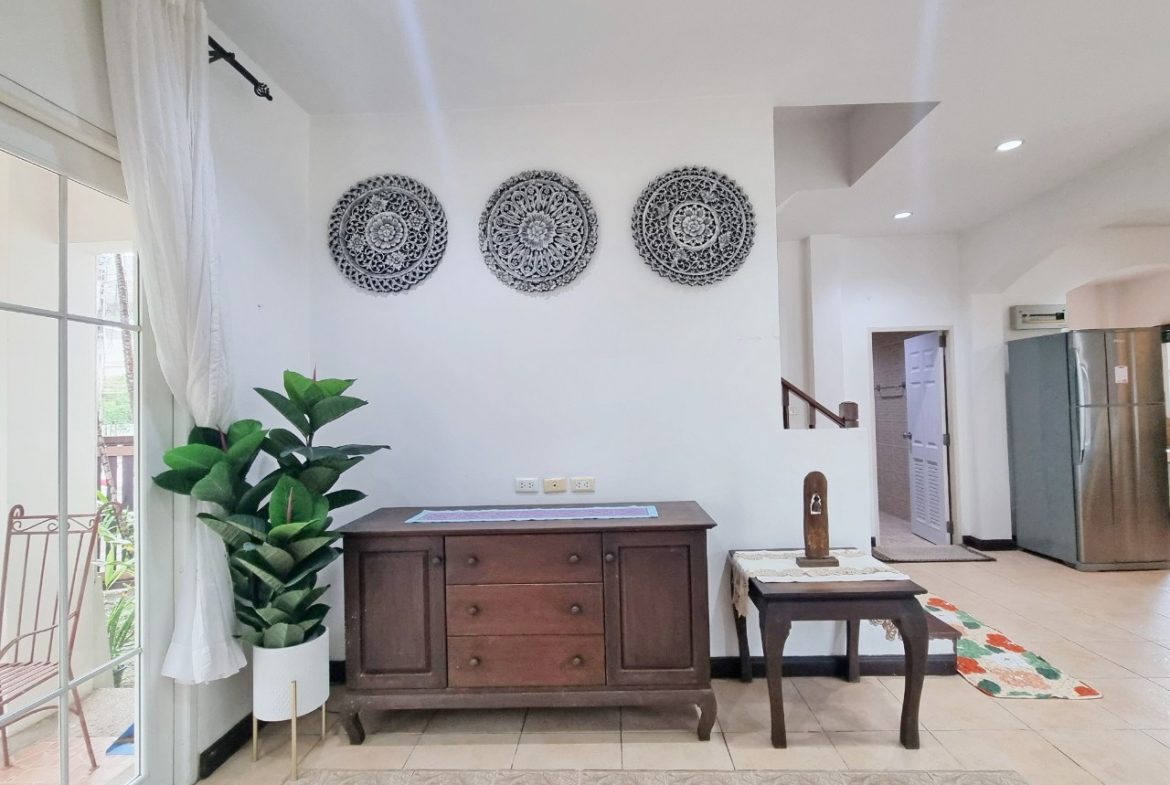 Baan Fah Rim Hadd 3br sqm 9