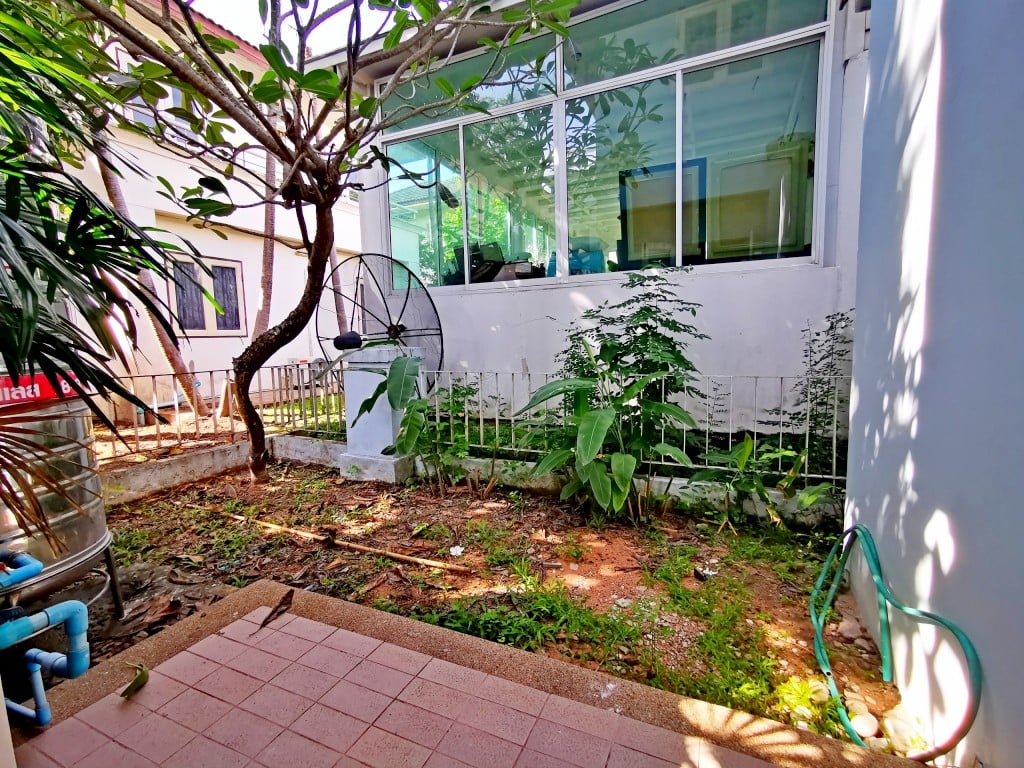 JTH23869_22 Baan Suan Lalana 3br sqm 6