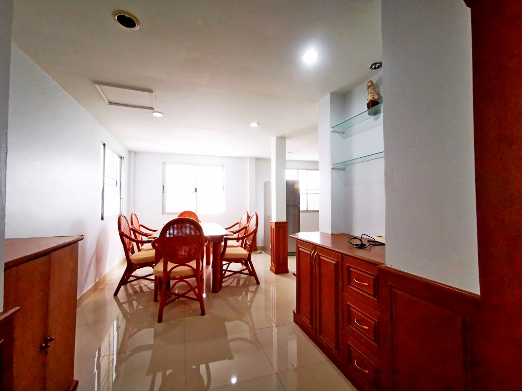 JTH23869_26 Baan Suan Lalana 3br sqm 10