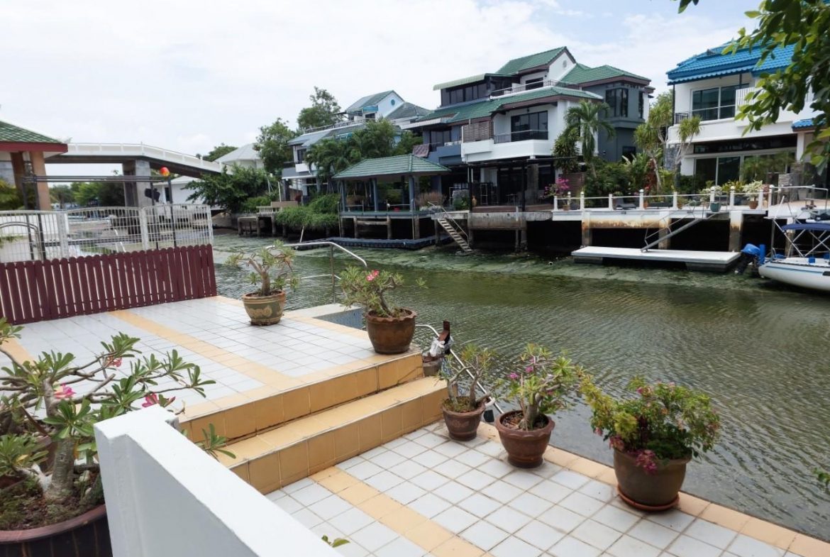 Jomtien Yacht Club 3 3br 190sqm 17