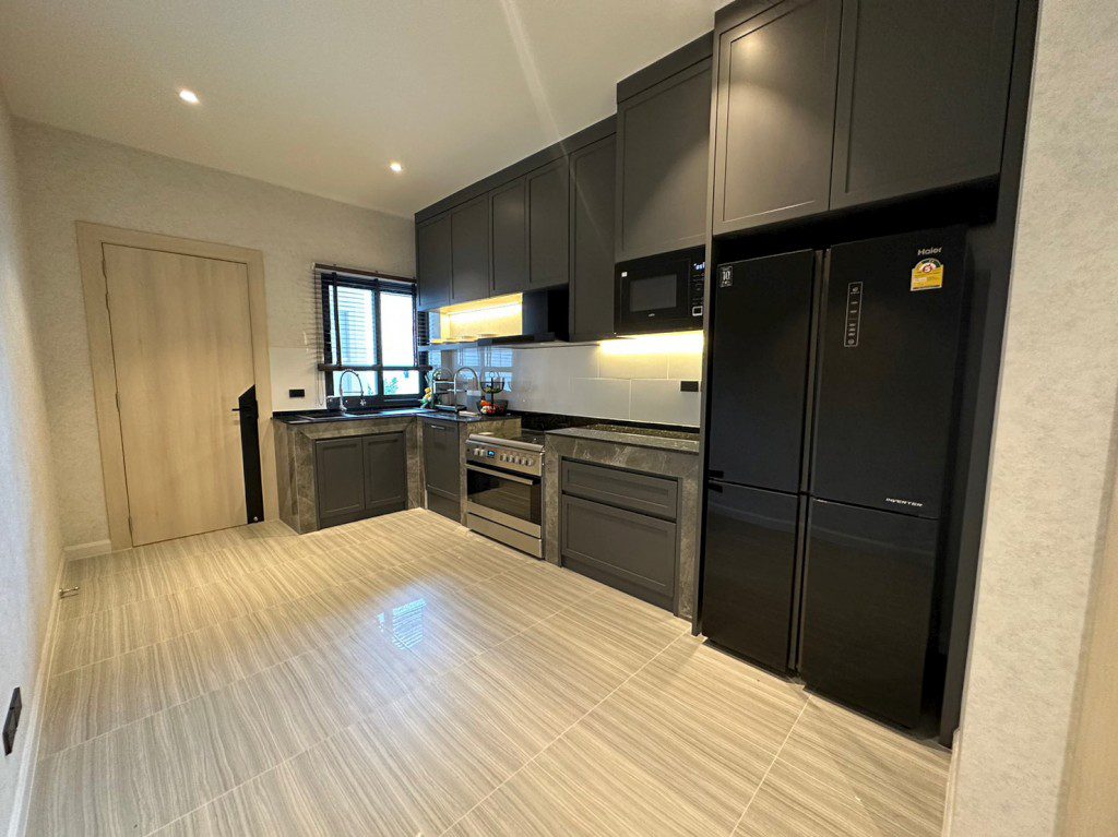 Без комплекса 6br 1039sqm 11