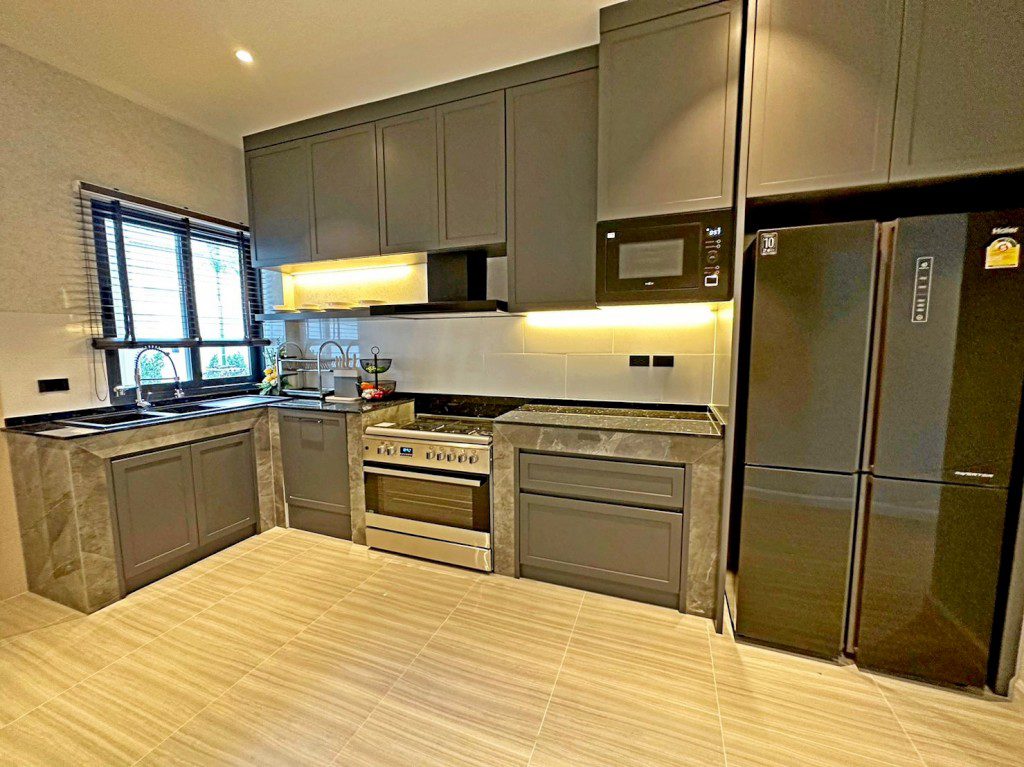 Без комплекса 6br 1039sqm 13