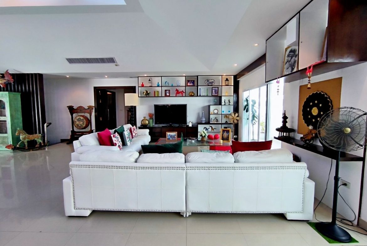 Jomtien Park Villa 3br 600sqm 11