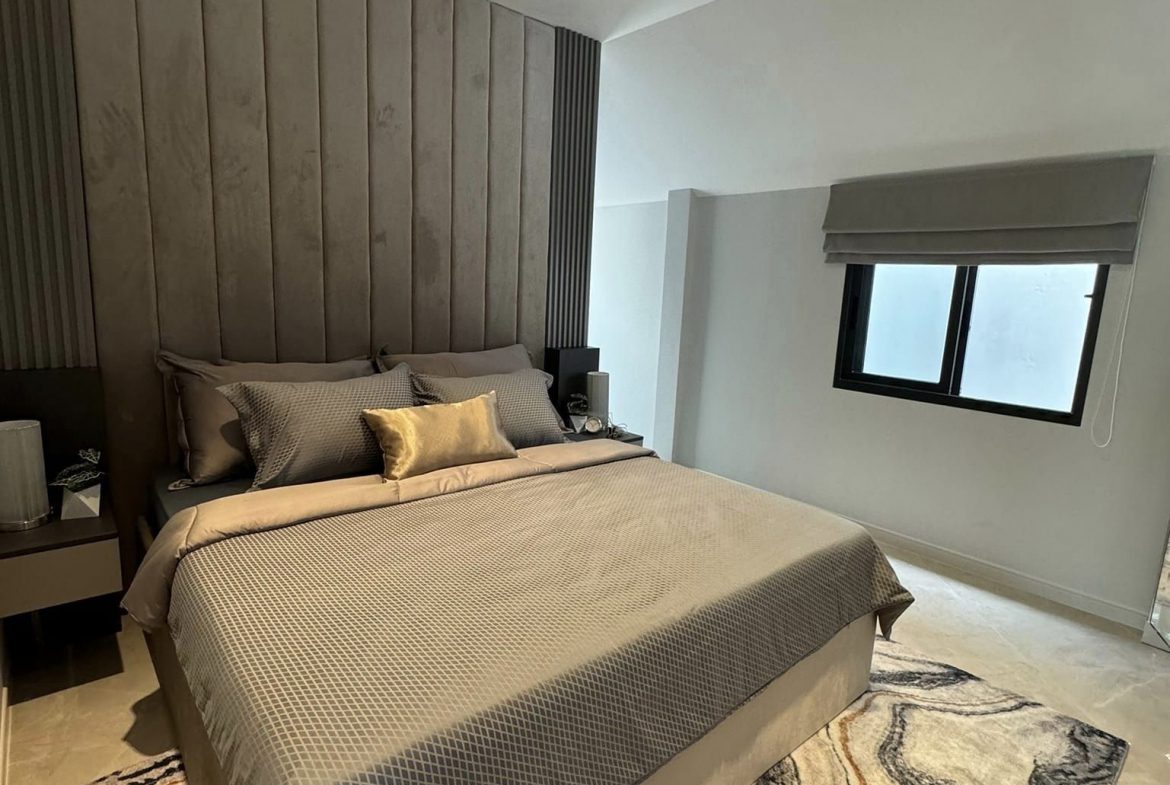 Без комплекса 4br 215sqm 17