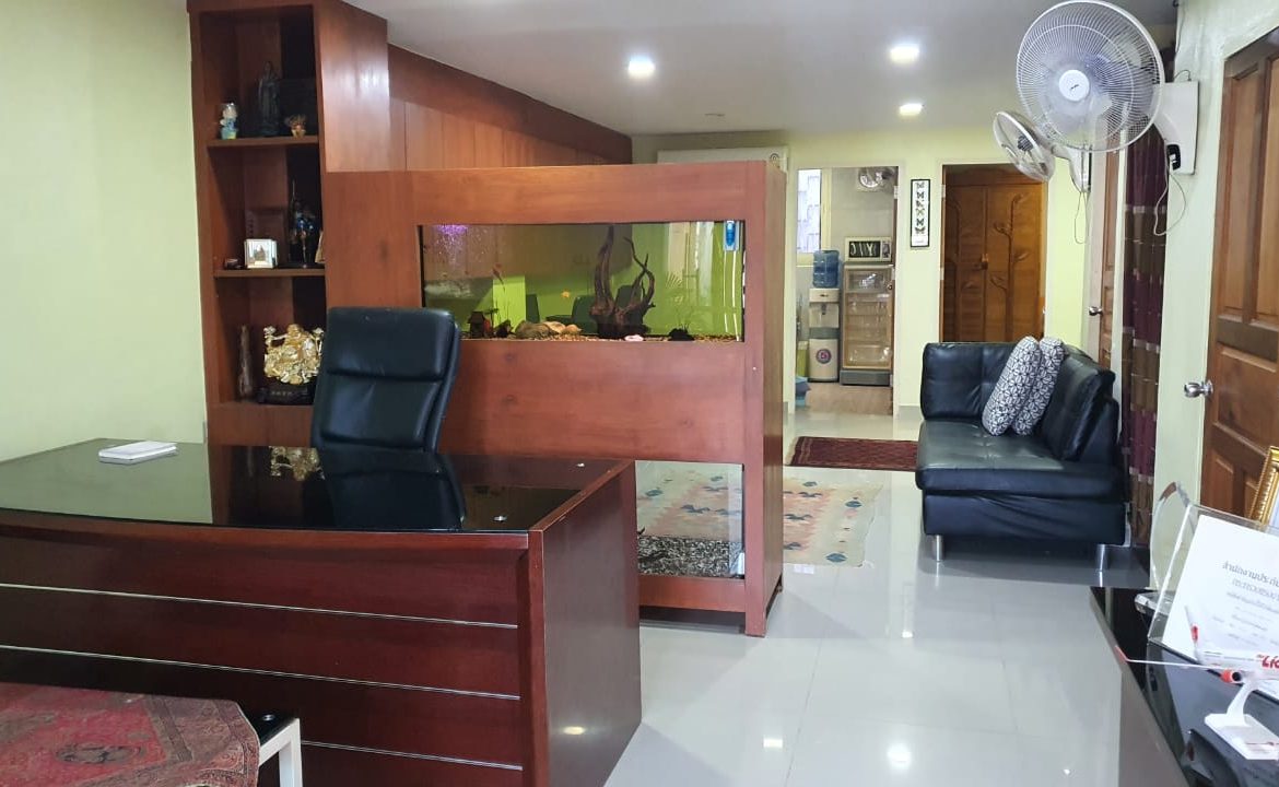 Без комплекса 3br 300sqm 1