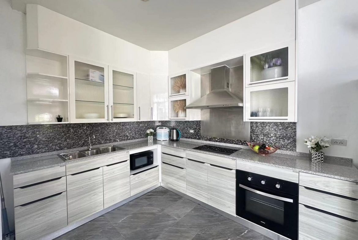 Nagawari 4br 220sqm 9