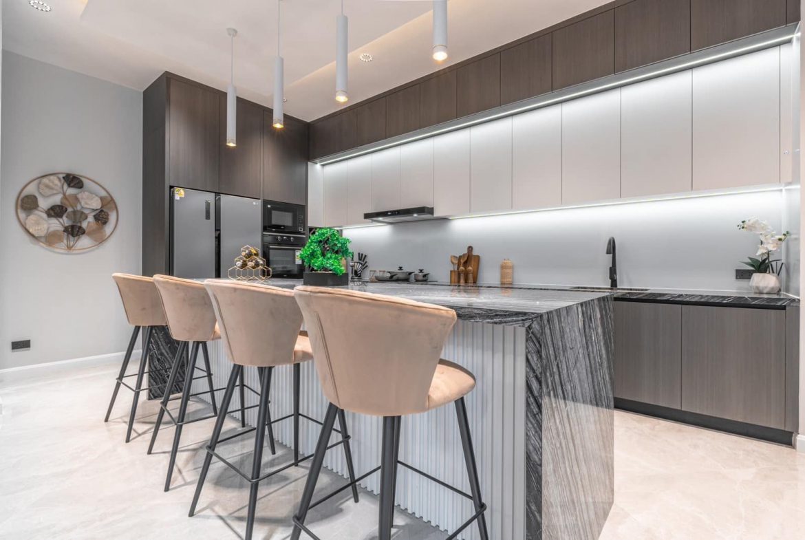 Без комплекса 5br 300sqm 6