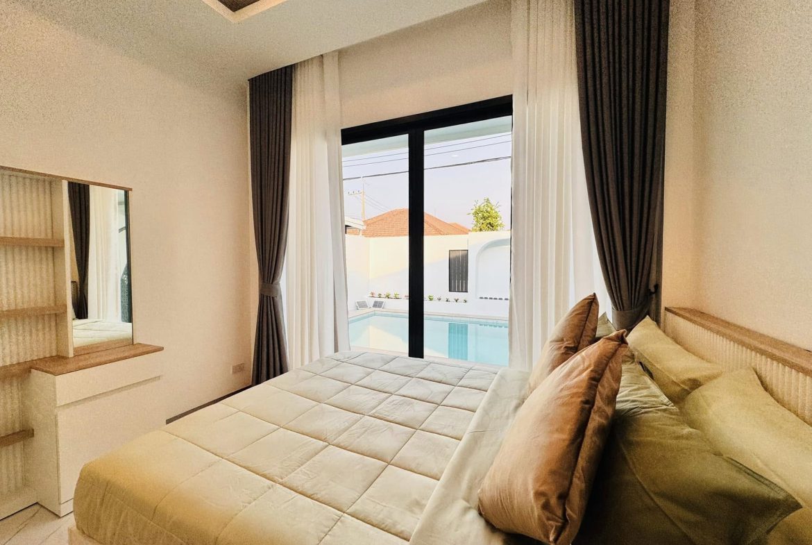 Eakmongkol 2 4br sqm 16