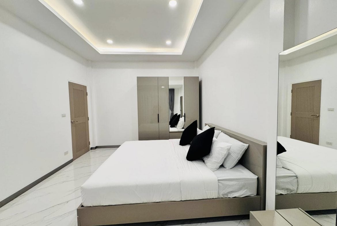 Eakmongkol 2 4br sqm 17