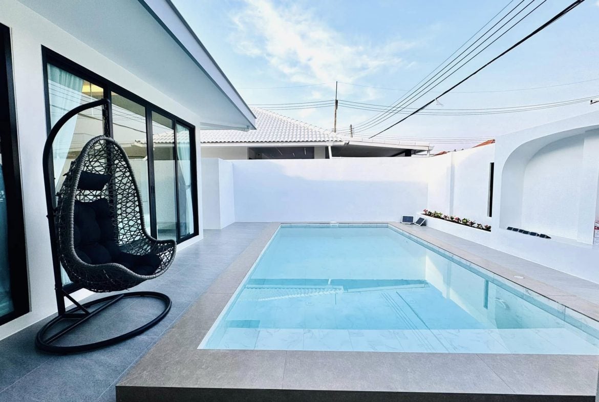 Eakmongkol 2 4br sqm 5