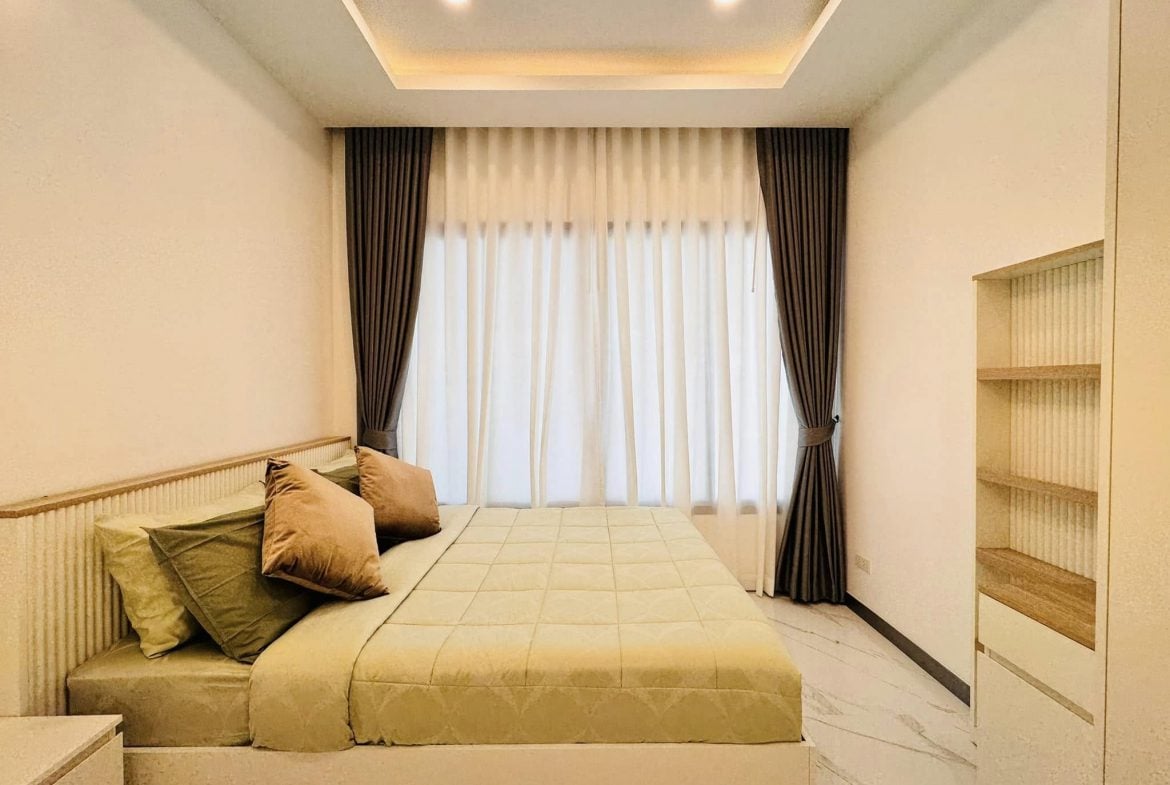 Eakmongkol 2 4br sqm 14