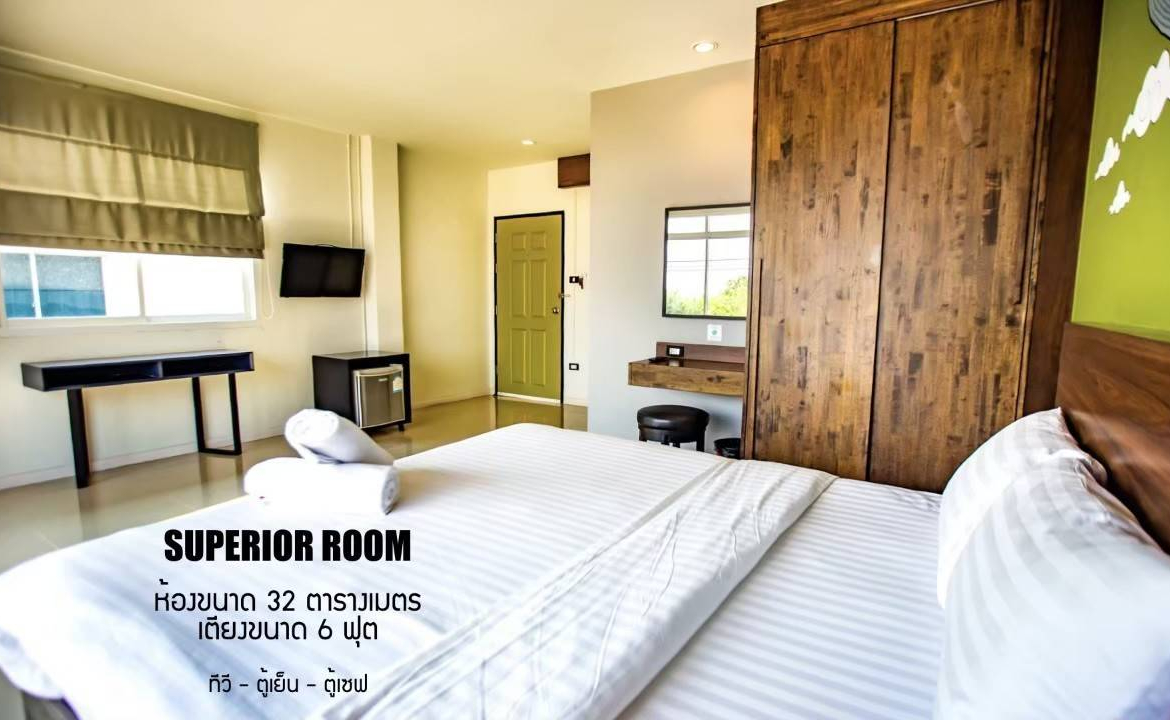 Без комплекса 12br 996sqm 18