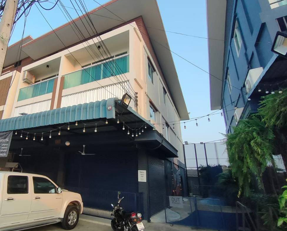 Без комплекса 12br 996sqm 3