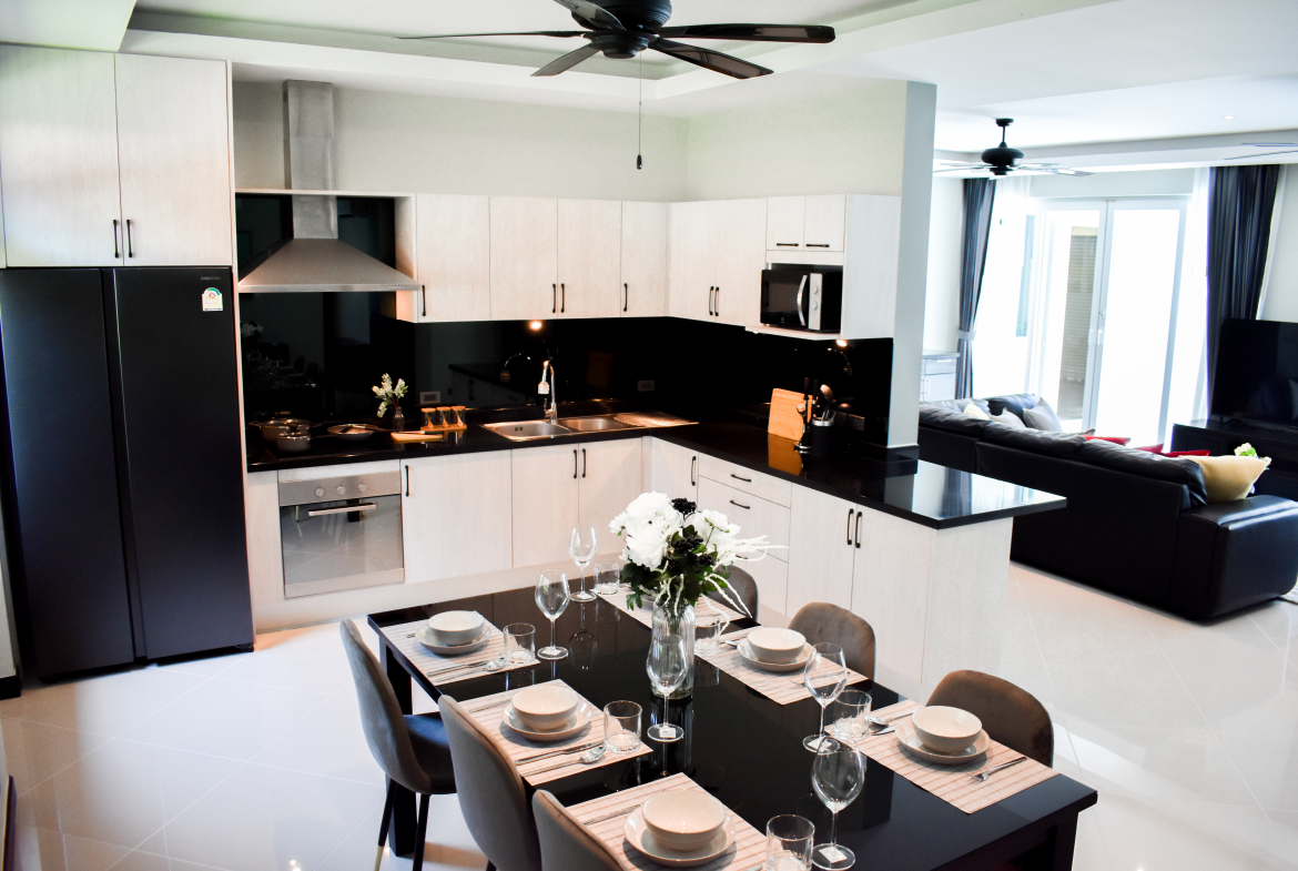 Whispering Palms 4br 210sqm 20