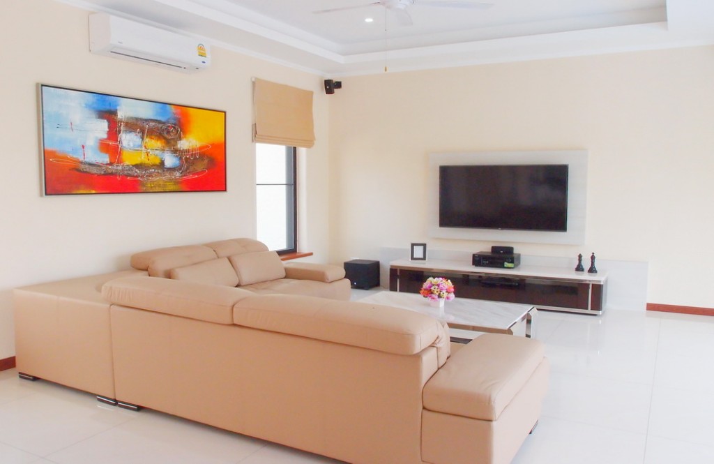 Santa Maria 4br 375sqm 4
