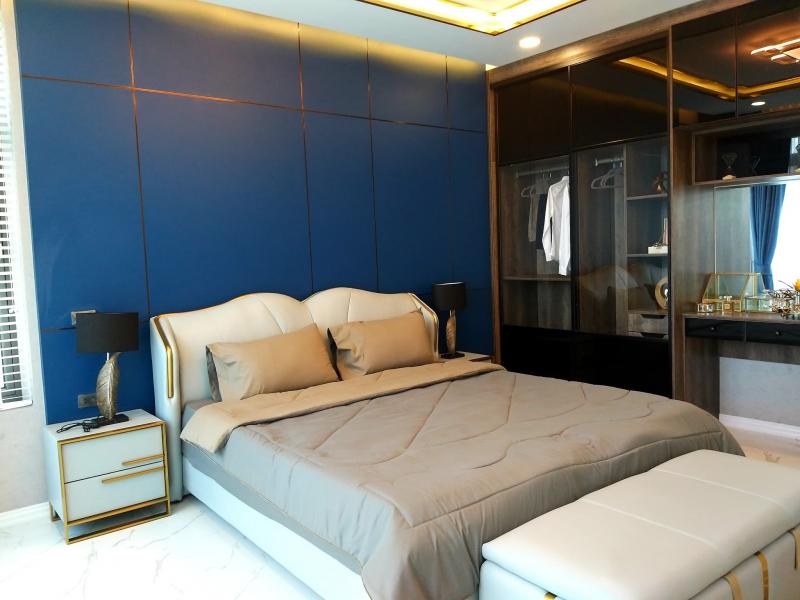 Palm lakeside Villa 4br 245sqm 9